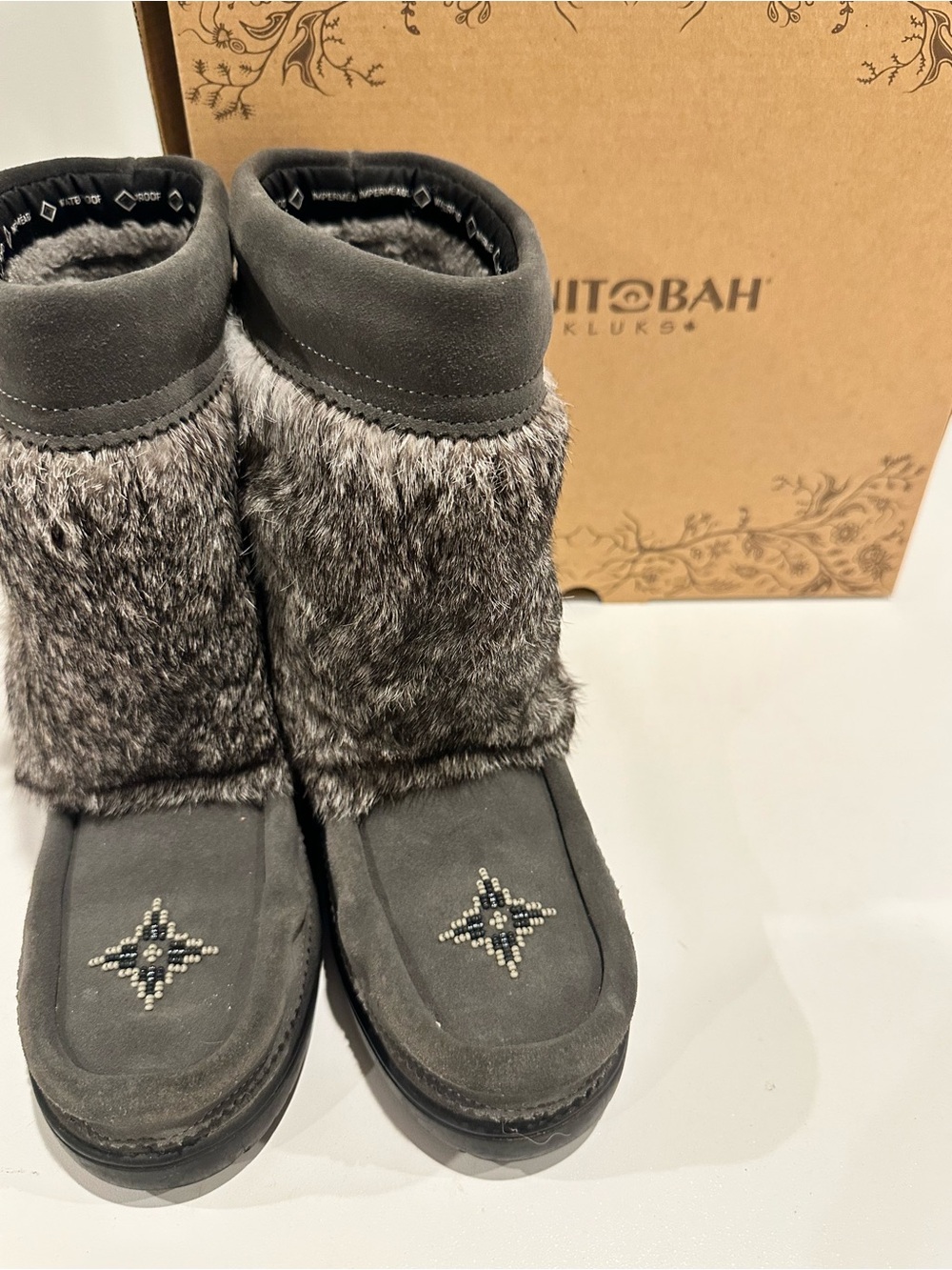 Manitobah’s Mukluks Suede Fur-Trim Beaded Waterproof Short Boots - Gray